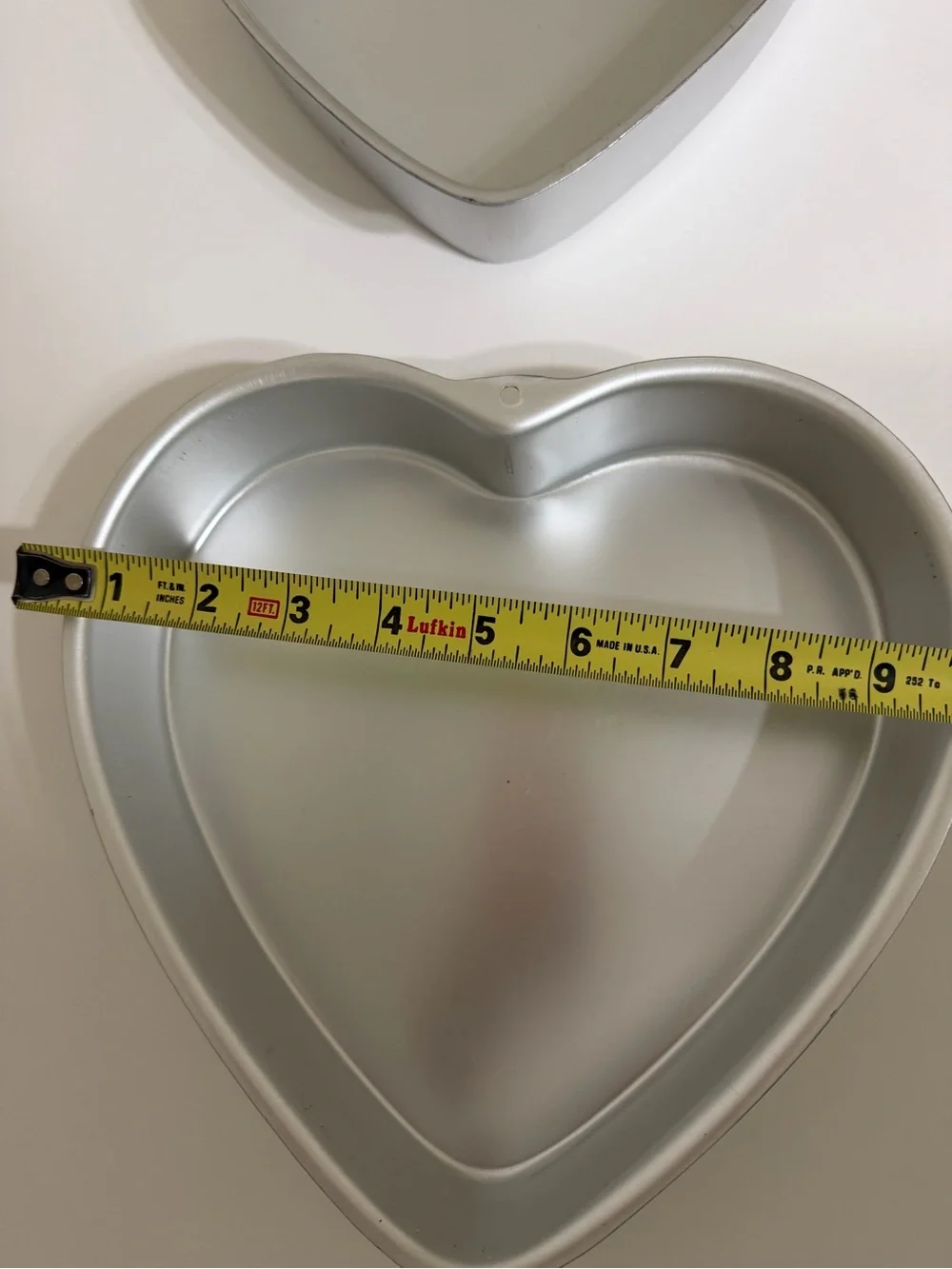 S/2 WILTON Heart Shape Metal 10” Cake Pans Mold Tins